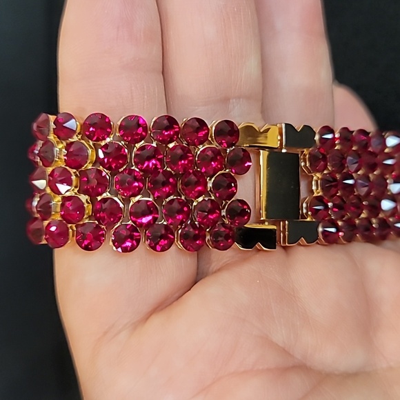 Swarovski Cristals Dark Ruby Red Apple Watch Bracelet New Hand Made - Picture 7 of 11